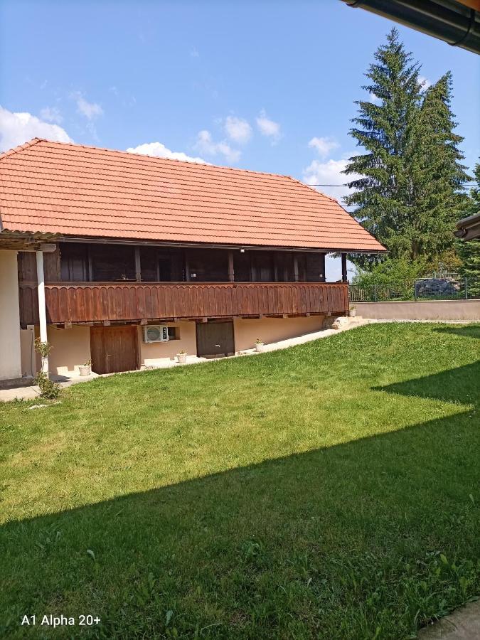Kuca Za Odmor Braco Apartment Donji Zvecaj Exterior photo